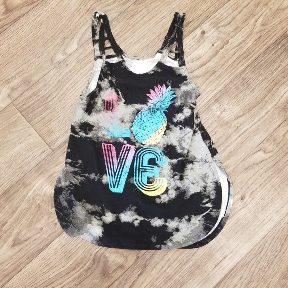 Pineapple tank top